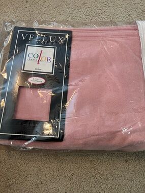 Pink Plush Blanket - Brand